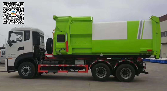 國六排放天龍勾臂式垃圾車