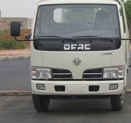 小多利卡吸糞車☆藍(lán)牌