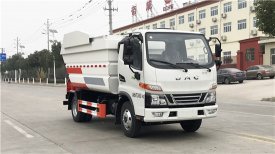江淮輕卡掛桶垃圾車(chē)（高位自卸）