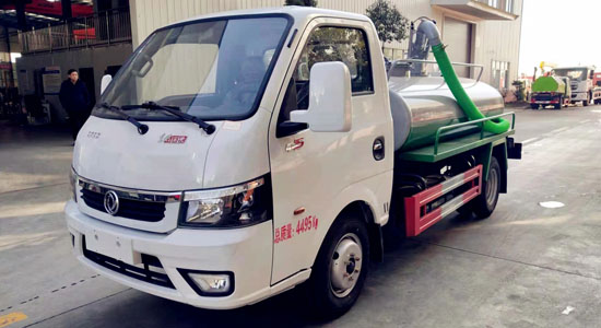 東風途逸吸糞車