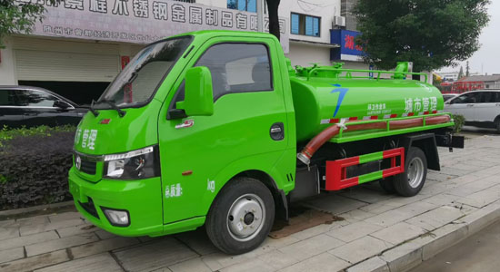 東風途逸吸糞車