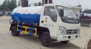 福田吸污車(chē)☆3方