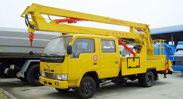 東風輕型雙排高空作業(yè)車