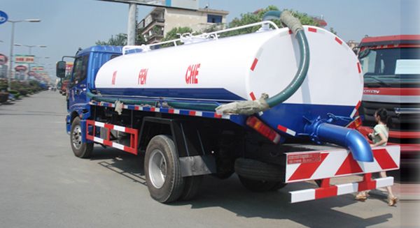 福田歐曼吸糞車