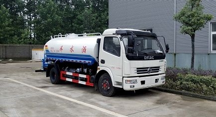 東風(fēng)多利卡灑水車☆7方