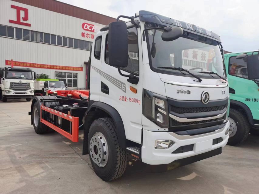 東風華神勾臂式垃圾車14噸